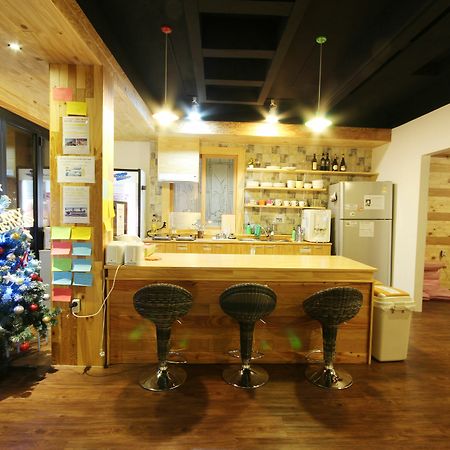 Melon Guesthouse Pusan Zewnętrze zdjęcie