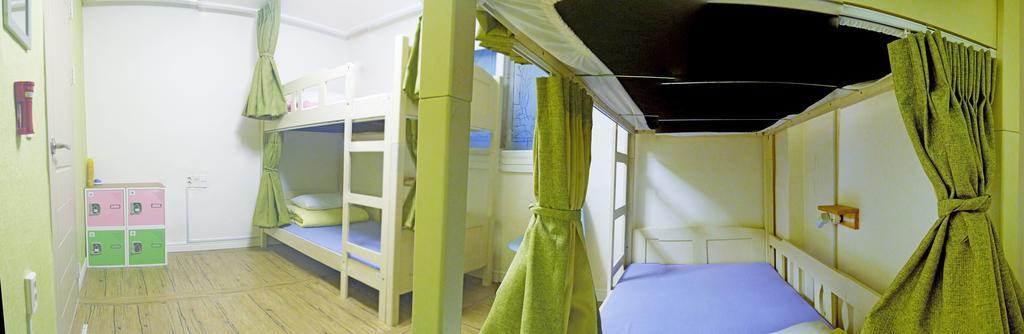 Melon Guesthouse Pusan Pokój zdjęcie